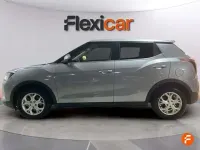 Usado SsangYong Tivoli 150 CV (110 kW) 2024 Gris SUV