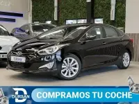 Usado Hyundai i40 GLS 136 CV (100 kW) 2012 Negro Berlina