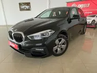 Usado BMW 118 Comfort Edition 140 CV (102 kW) 2020 Negro Berlina