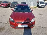 Usado Ford Focus Trend 115 CV (84 kW) 2006 Granate Familiar