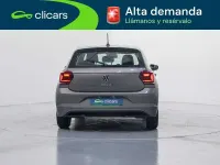 Usado VW Polo Advance 95 CV (69 kW) 2021 Gris Utilitario