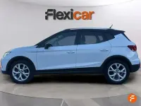 Usado Seat Arona FR 150 CV (110 kW) 2023 Blanco SUV