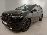 Usado Jeep Compass Altitude 130 CV (95 kW) 2023 Negro SUV