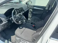 Usado Skoda Karoq Ambition 150 CV (110 kW) 2022 Blanco SUV