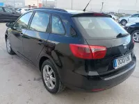 Usado Seat Ibiza Reference 90 CV (66 kW) 2012 Negro