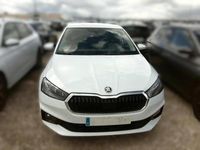 Usado Skoda Fabia Selection 95 CV (69 kW) 2025 Blanco Utilitario
