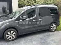 Usado Citroën Berlingo Feel 120 CV (88 kW) 2016 Gris / plata Monovolumen