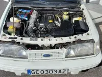 Usado Ford Sierra Ghia 123 CV (90 kW) 1992 Blanco Berlina