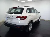 Usado Skoda Karoq Ambition 150 CV (110 kW) 2020 Blanco SUV