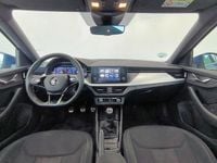 Usado Skoda Kamiq Sport 150 CV (110 kW) 2023 Azul SUV