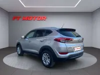 Usado Hyundai Tucson 114 CV (83 kW) 2016 Beige SUV
