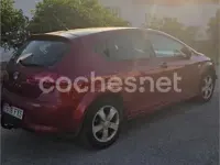 Usado Seat Leon Reference 105 CV (77 kW) 2007 Granate Utilitario