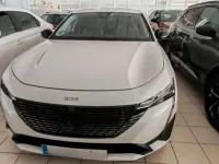 Usado Peugeot 308 Allure 131 CV (96 kW) 2022 Blanc nacre Berlina