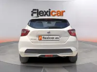 Usado Nissan Micra Acenta 71 CV (52 kW) 2019 Beige Utilitario