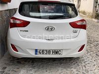 Usado Hyundai i30 Base 90 CV (66 kW) 2012 Blanco Berlina