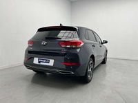 Usado Hyundai i30 120 CV (88 kW) 2021 Gris dark knight yg7 Berlina