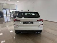 Usado Skoda Kamiq Ambition 110 CV (80 kW) 2021 Blanco SUV