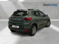 Usado Dacia Sandero Expression 101 CV (74 kW) 2023 Verde Berlina