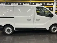 Usado Renault Trafic 115 CV (84 kW) 2015 Blanco Monovolumen