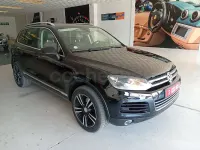 Usado VW Touareg 240 CV (176 kW) 2011 Negro SUV