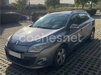 Usado Renault Mégane GrandTour Dynamique 130 CV (95 kW) 2010 Gris / plata Familiar