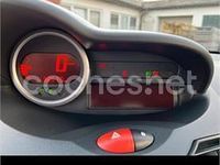 Usado Renault Twingo Authentique 75 CV (55 kW) 2012 Rojo Utilitario