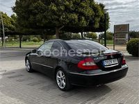 Usado Mercedes CLK220 Avantgarde 150 CV (110 kW) 2008 Negro Coupe