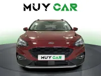 Usado Ford Focus Active 125 CV (91 kW) 2020 Rojo Utilitario