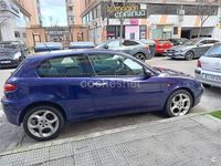 Usado Alfa Romeo 147 Distinctive 120 CV (88 kW) 2002 Azul Utilitario