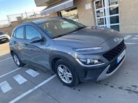 Usado Hyundai Kona 120 CV (88 kW) 2021 Gris SUV