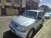 Usado Mitsubishi Montero 160 CV (117 kW) 2004 Gris / plata SUV