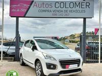 Usado Peugeot 3008 Style 120 CV (88 kW) 2014 Blanco Familiar