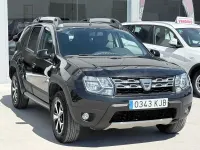 Usado Dacia Duster Lauréate 125 CV (91 kW) 2017 Negro SUV