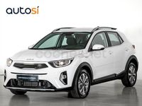 Usado Kia Stonic 100 CV (73 kW) 2024 Blanco SUV