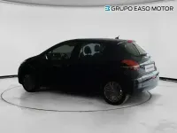 Usado Peugeot 208 Signature Sky 83 CV (61 kW) 2019 Negro Utilitario