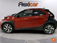 Usado Toyota Aygo Edition 72 CV (52 kW) 2022 Rojo Utilitario