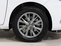 Occasion Toyota Yaris Hybrid Active 100 PK (73 kW) 2020 Wit Sedan