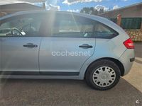 Usado Citroën C4 92 CV (67 kW) 2007 Azul Berlina