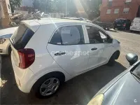 Usado Kia Picanto 67 CV (49 kW) 2018 Blanco Utilitario