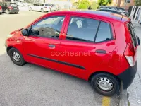 Usado Hyundai i10 Classic 66 CV (48 kW) 2011 Rojo Utilitario