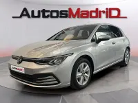 Usado VW Golf VIII Life 115 CV (84 kW) 2022 Gris / plata Berlina