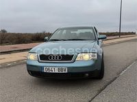 Usado Audi A6 193 CV (141 kW) 2000 Azul Berlina