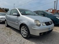 Usado VW Polo GT 100 CV (73 kW) 2005 Gris / plata Berlina