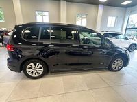 Usado VW Touran Advance 150 CV (110 kW) 2020 Negro Monovolumen