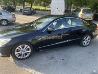 Usado Mercedes E220 Elegance 170 CV (125 kW) 2010 Negro Coupe