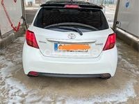 Brugt Toyota Yaris Advance 90 HK (66 kW) 2014 Hvid Hatchback