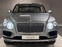 Usado Bentley Bentayga 608 CV (447 kW) 2016 Gris / plata SUV