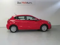 Usado Seat Ibiza Style 110 CV (80 kW) 2023 Rojo Utilitario