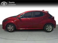 Usado Toyota Yaris Edition 125 CV (91 kW) 2022 Rojo Utilitario