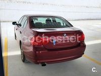 Usado BMW 318 Comfort Edition 143 CV (105 kW) 2010 Granate Berlina